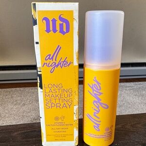 Urban Decay All Nighter Setting Spray